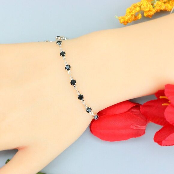 "Elegant & Trendy Bracelet, A Perfect Gift for Women, Thoughtful, EVCH1668 - Picture 8 of 10